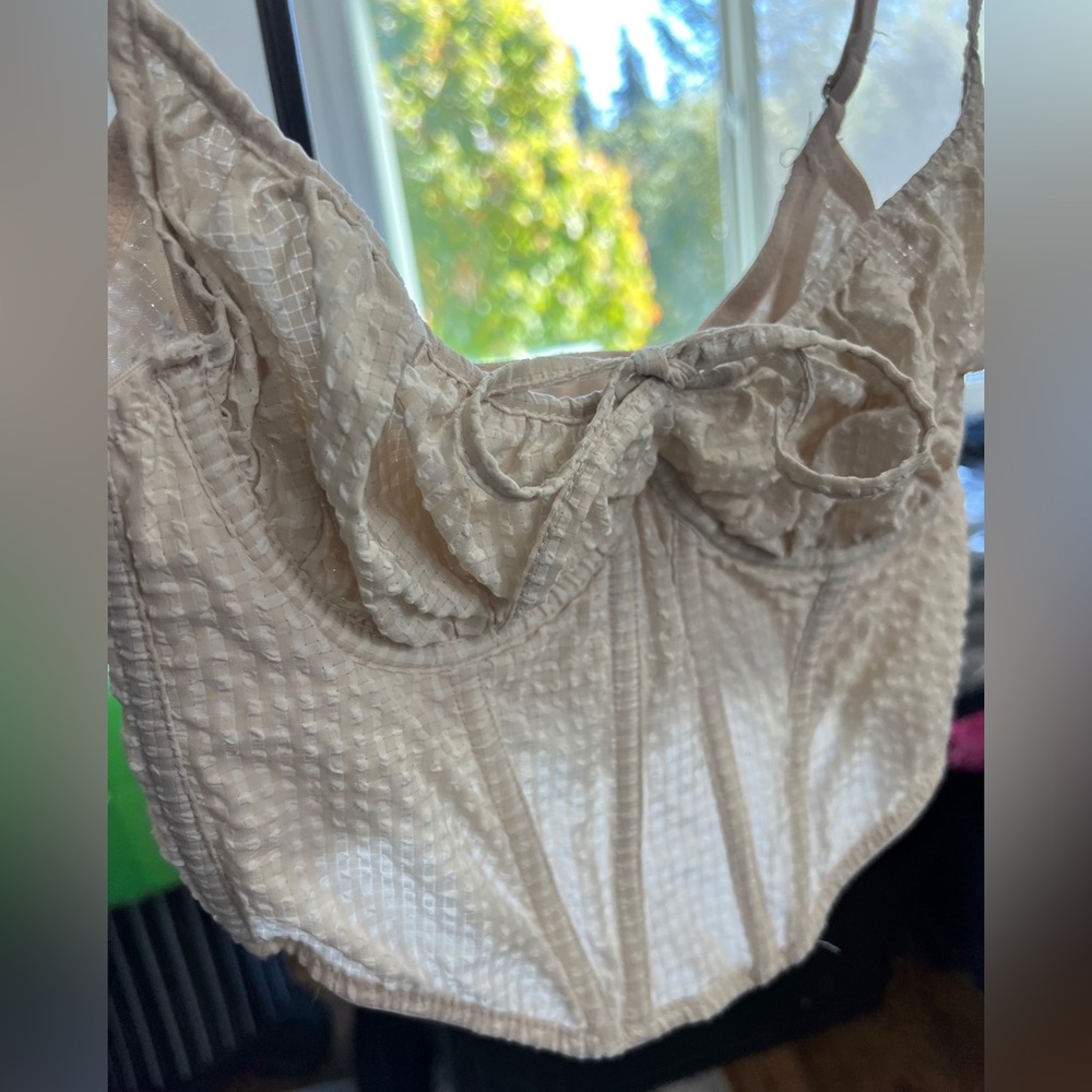 Urban Outfitters Cream Textured Top - Picture 4 of 6